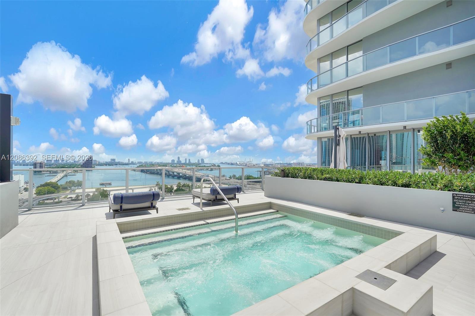 1400 Biscayne Blvd # 3705