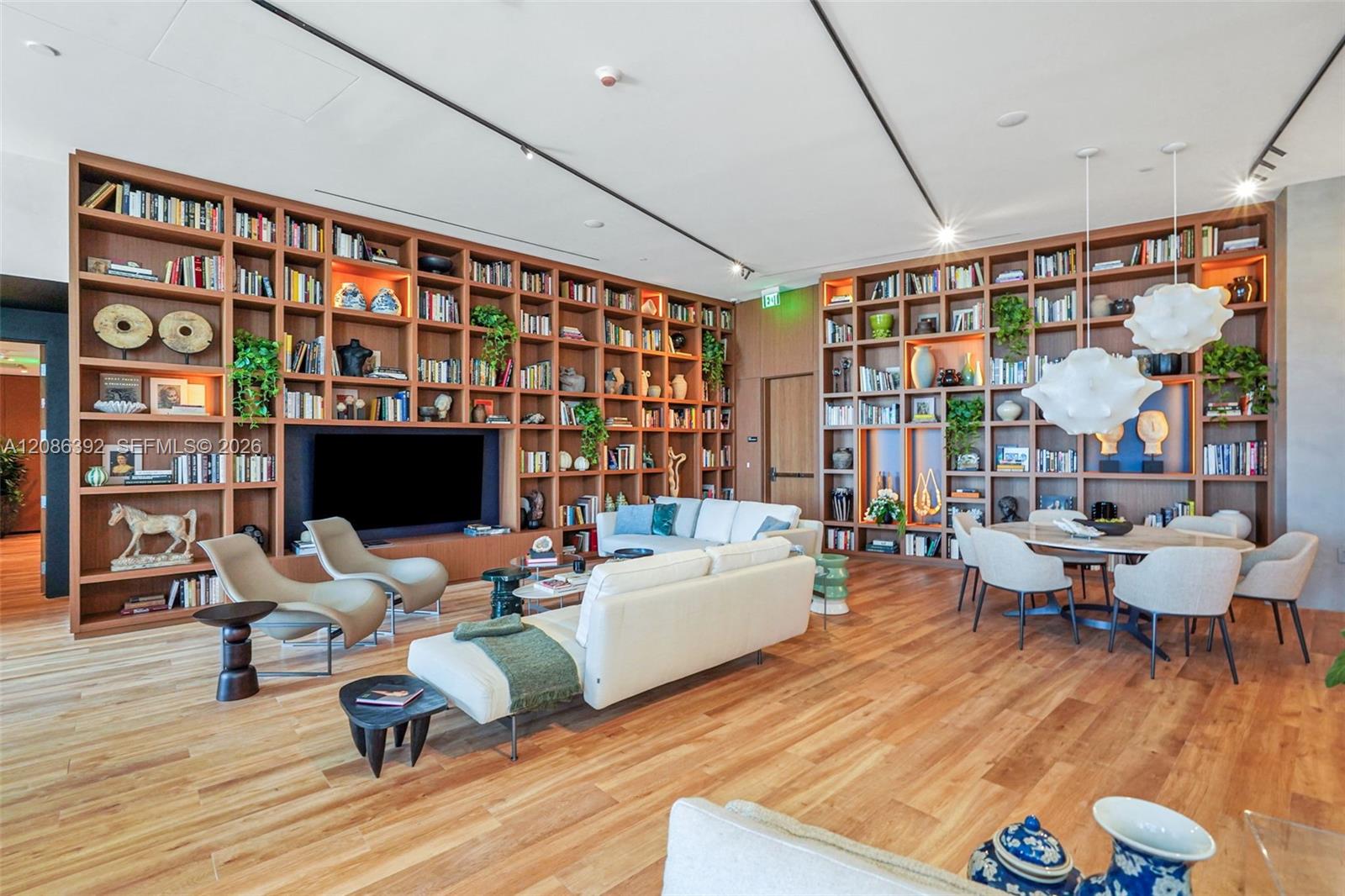 1400 Biscayne Blvd # 3705