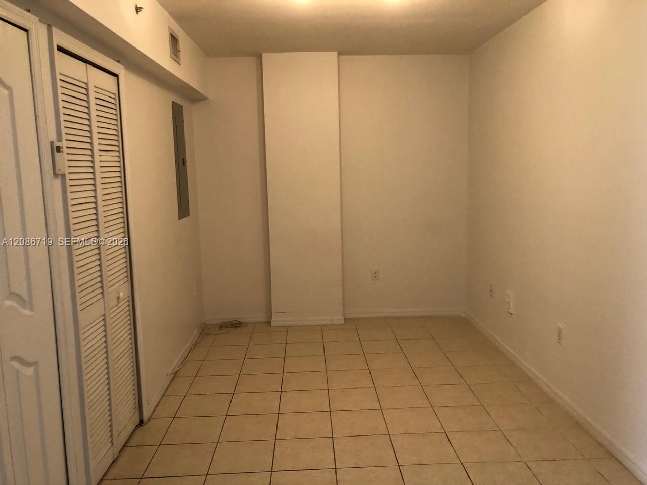 218 NW 12 AV # 506