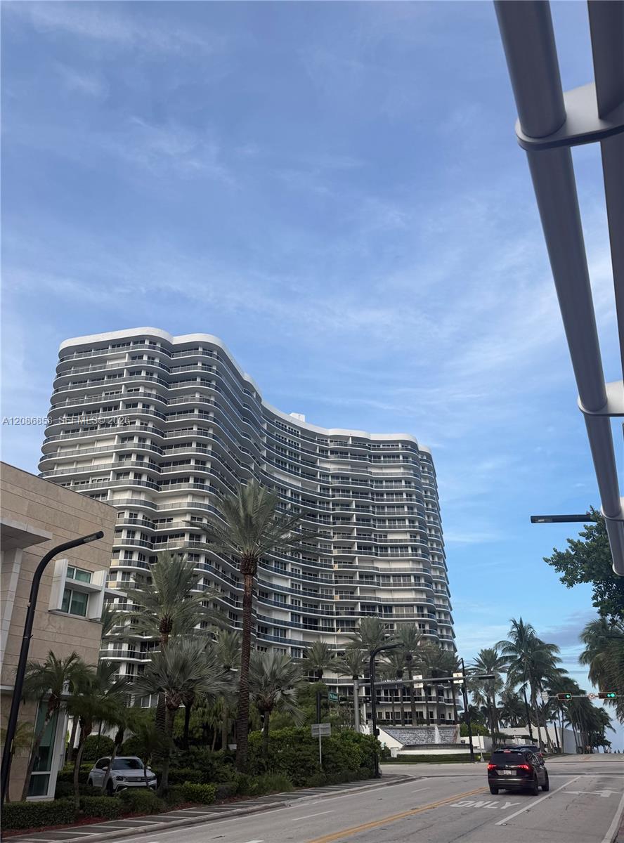 9601 Collins Ave # 602