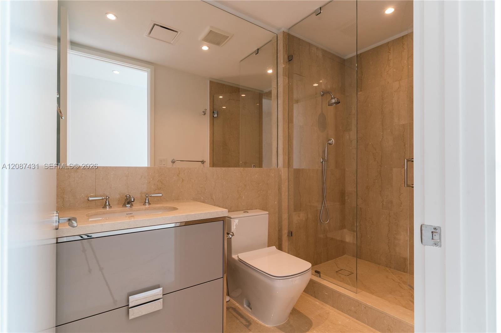 15701 Collins Ave # 702