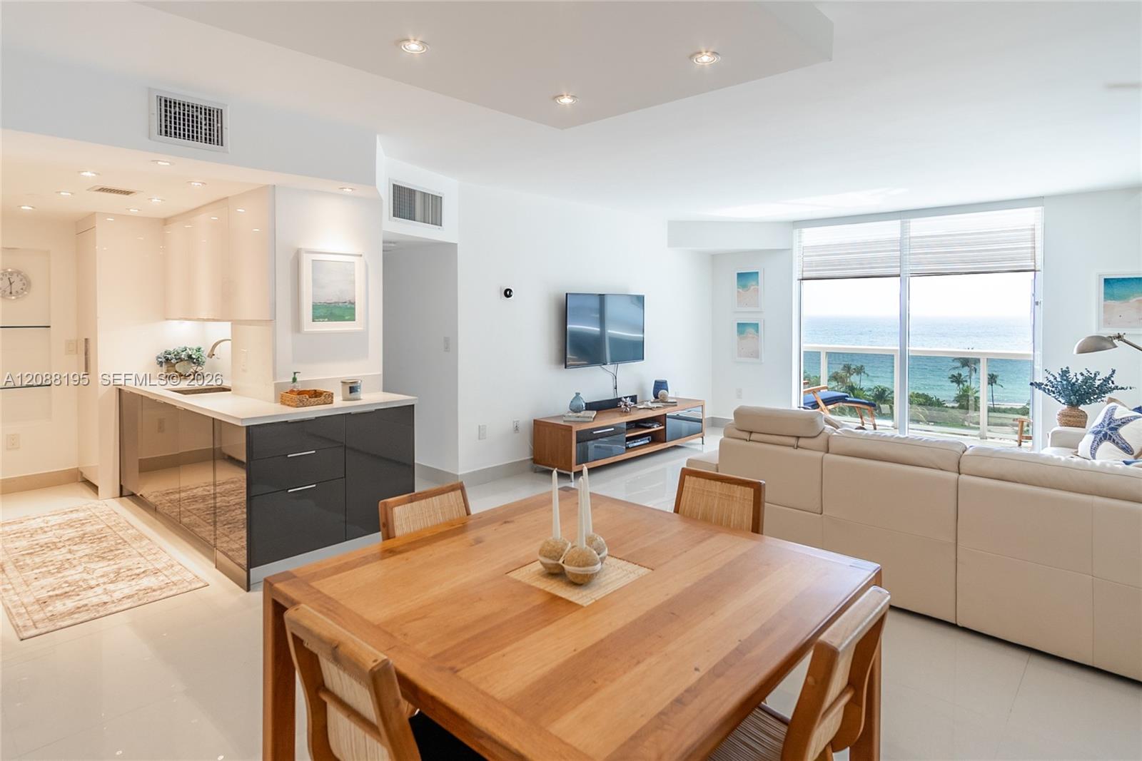 10275 Collins Ave # 720