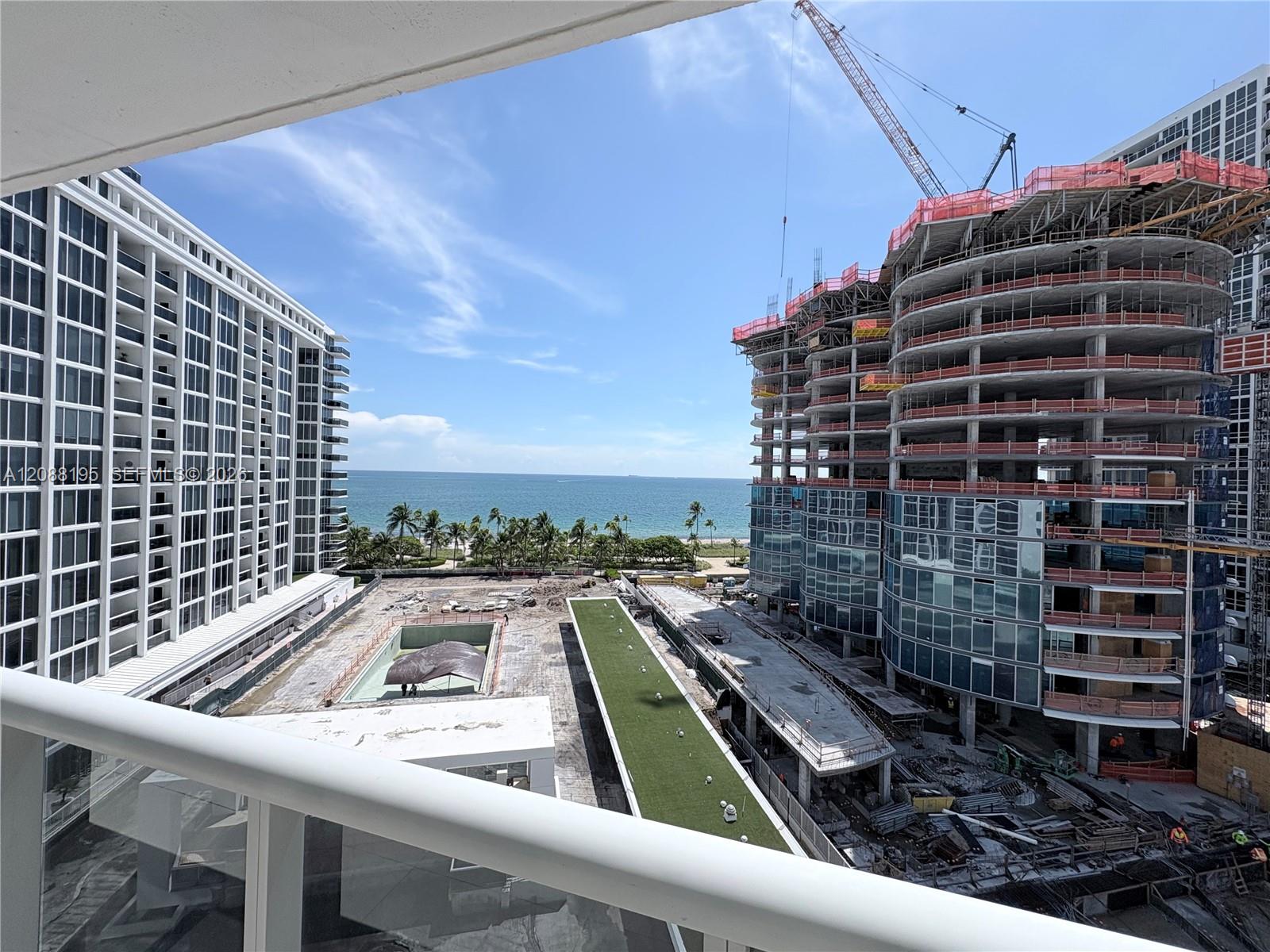 10275 Collins Ave # 720