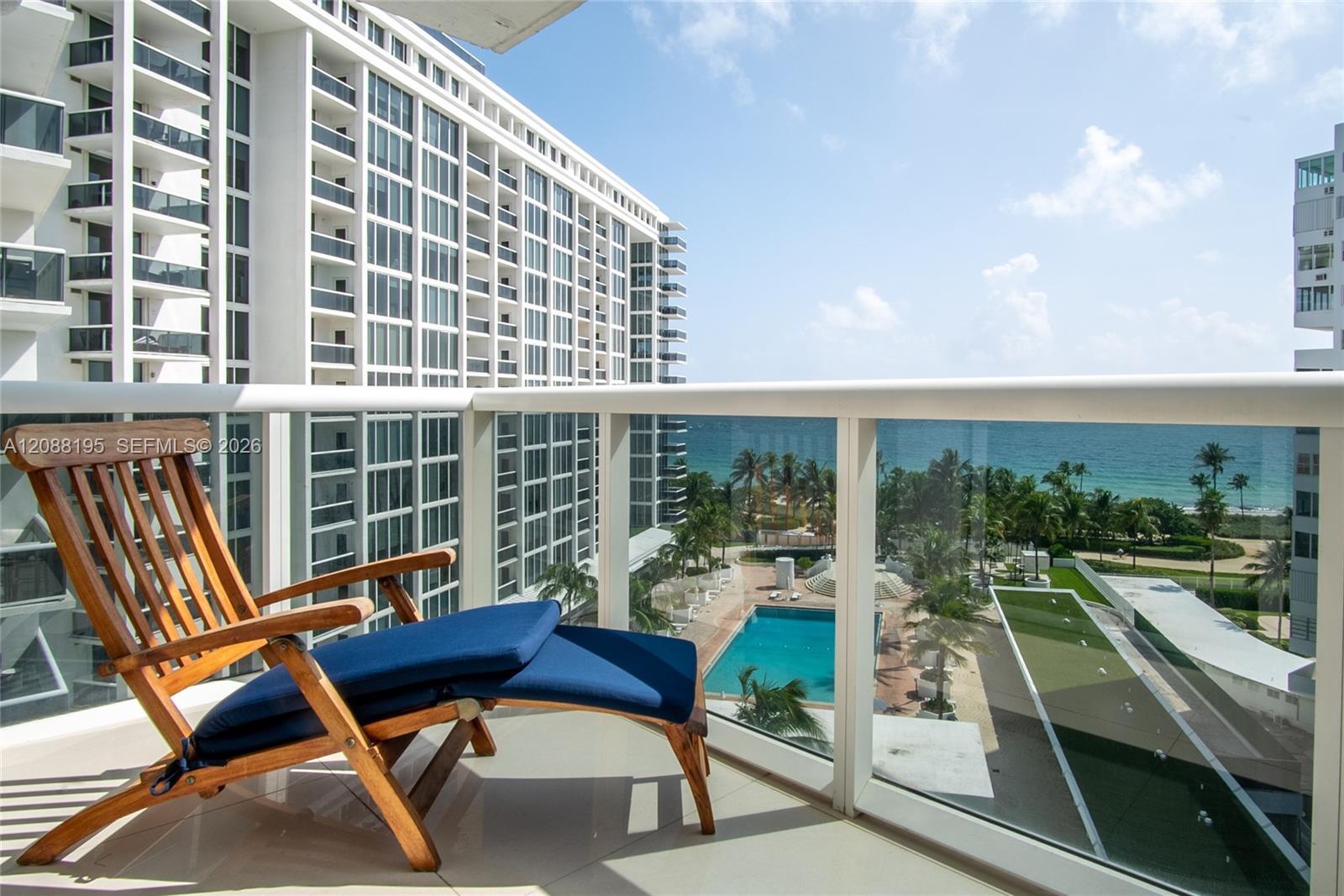 10275 Collins Ave # 720