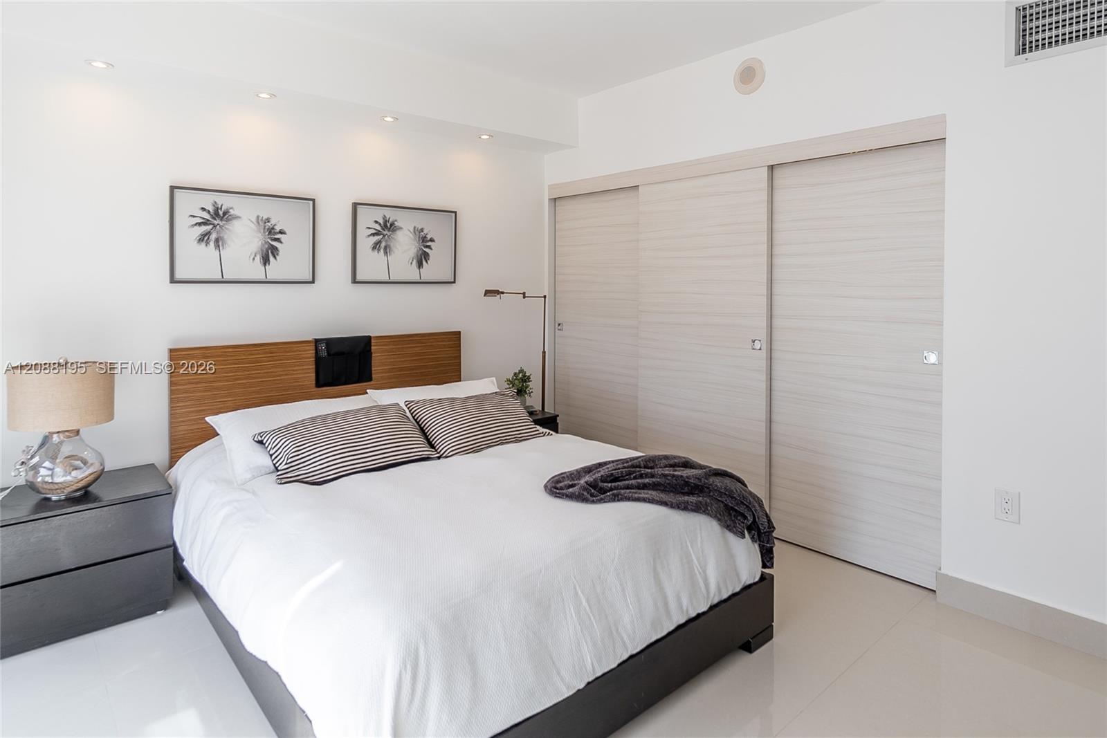 10275 Collins Ave # 720