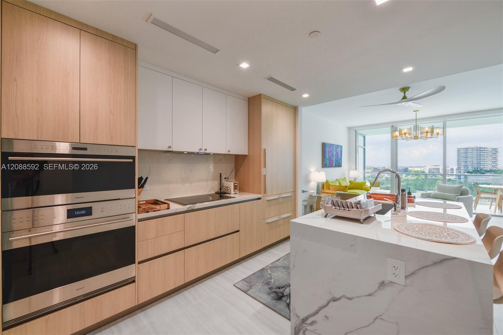 2411 Laguna Cir. # 807