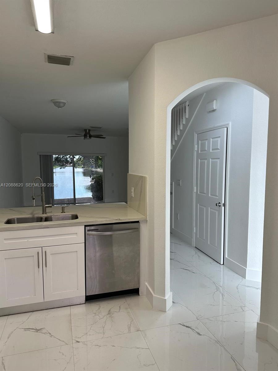5937 Riverside Ave Unit: .