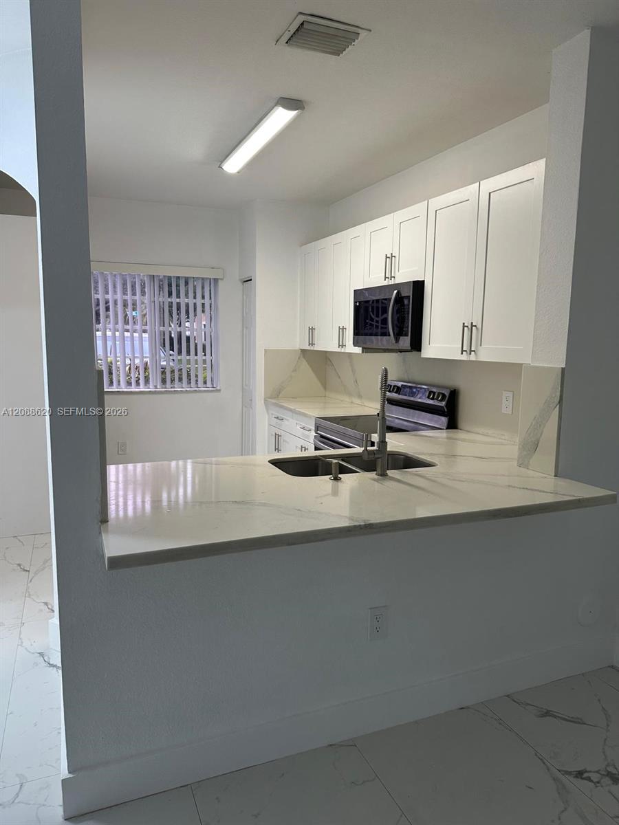 5937 Riverside Ave Unit: .