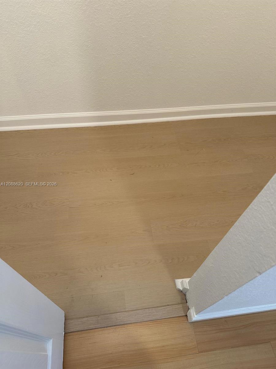 5937 Riverside Ave Unit: .