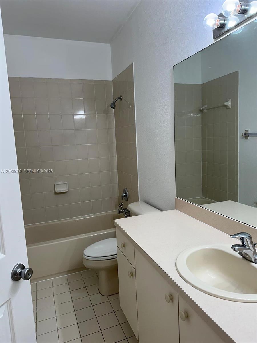 5937 Riverside Ave Unit: .