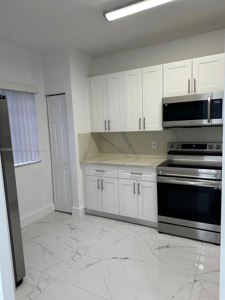 5937 Riverside Ave Unit: .