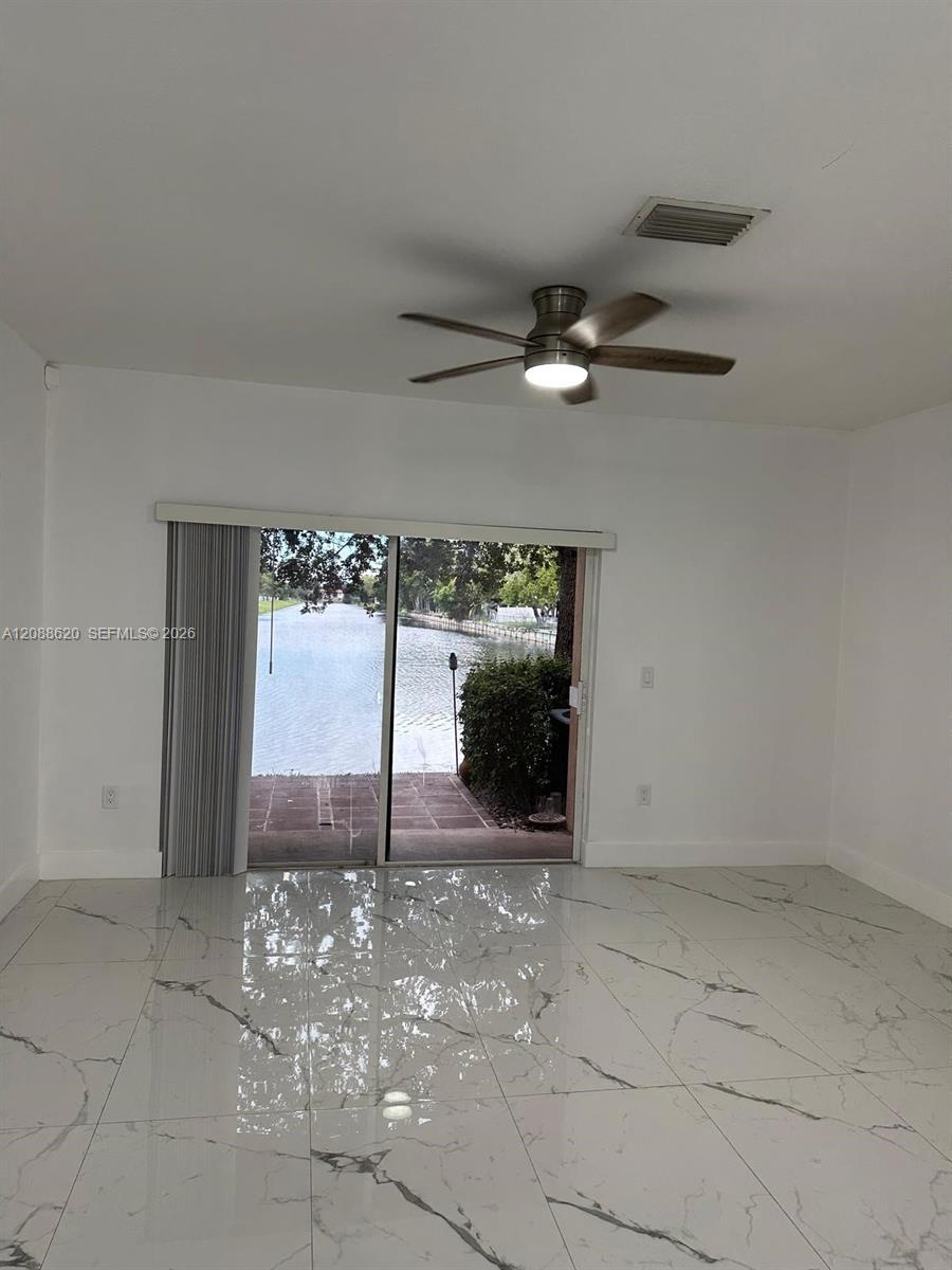 5937 Riverside Ave Unit: .