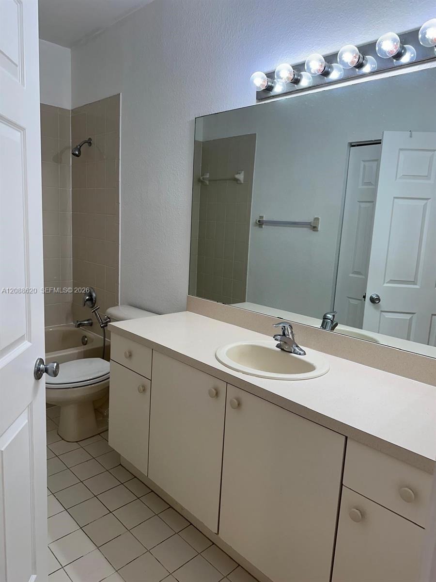 5937 Riverside Ave Unit: .