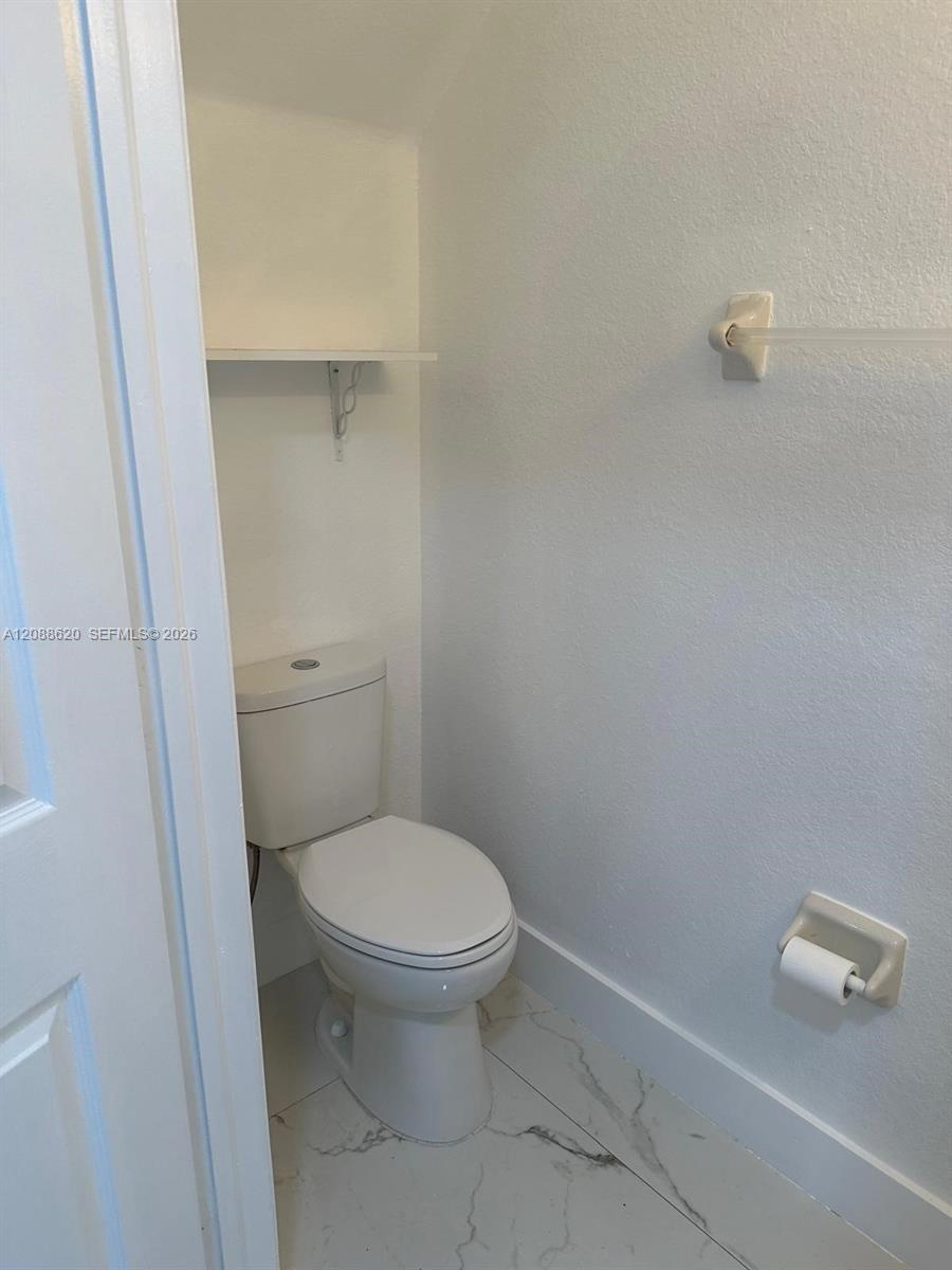 5937 Riverside Ave Unit: .