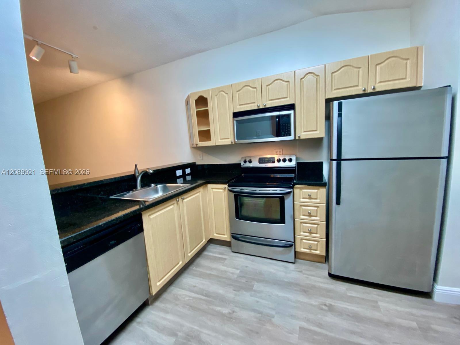 9897 Nob Hill Ln # 9897
