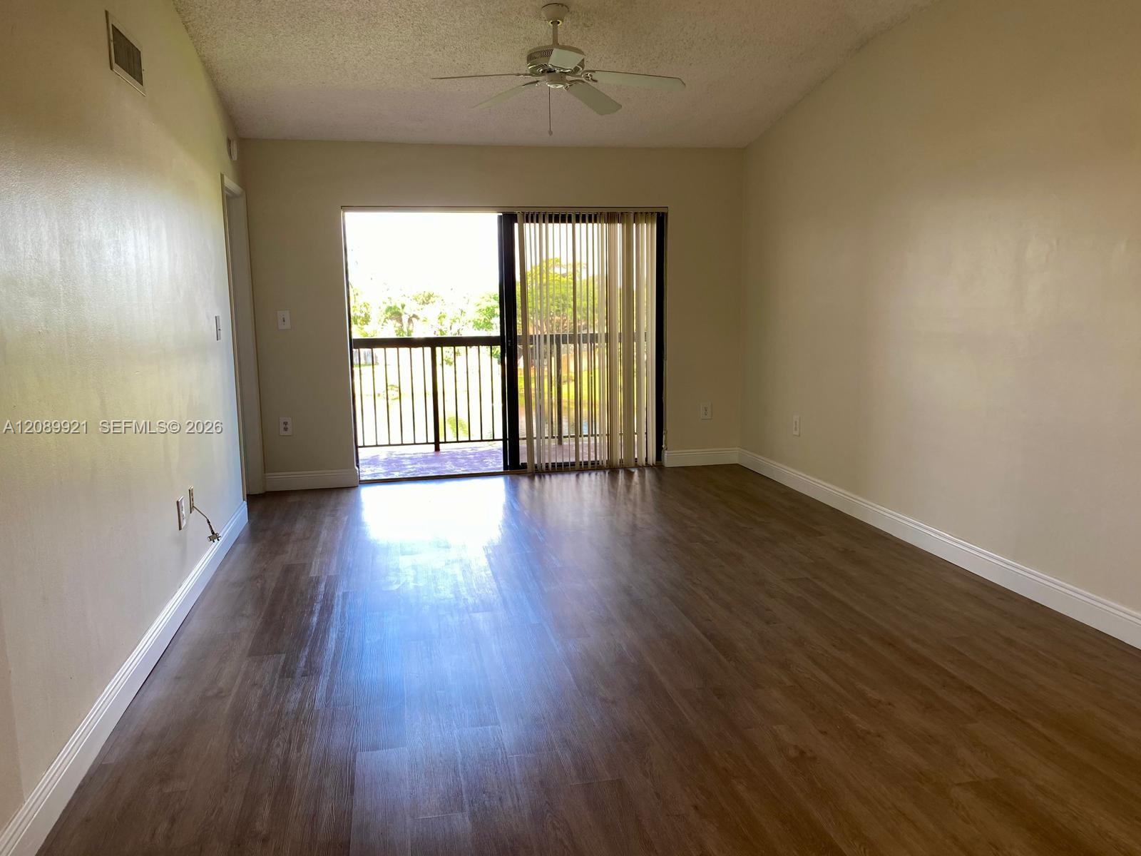 9897 Nob Hill Ln # 9897