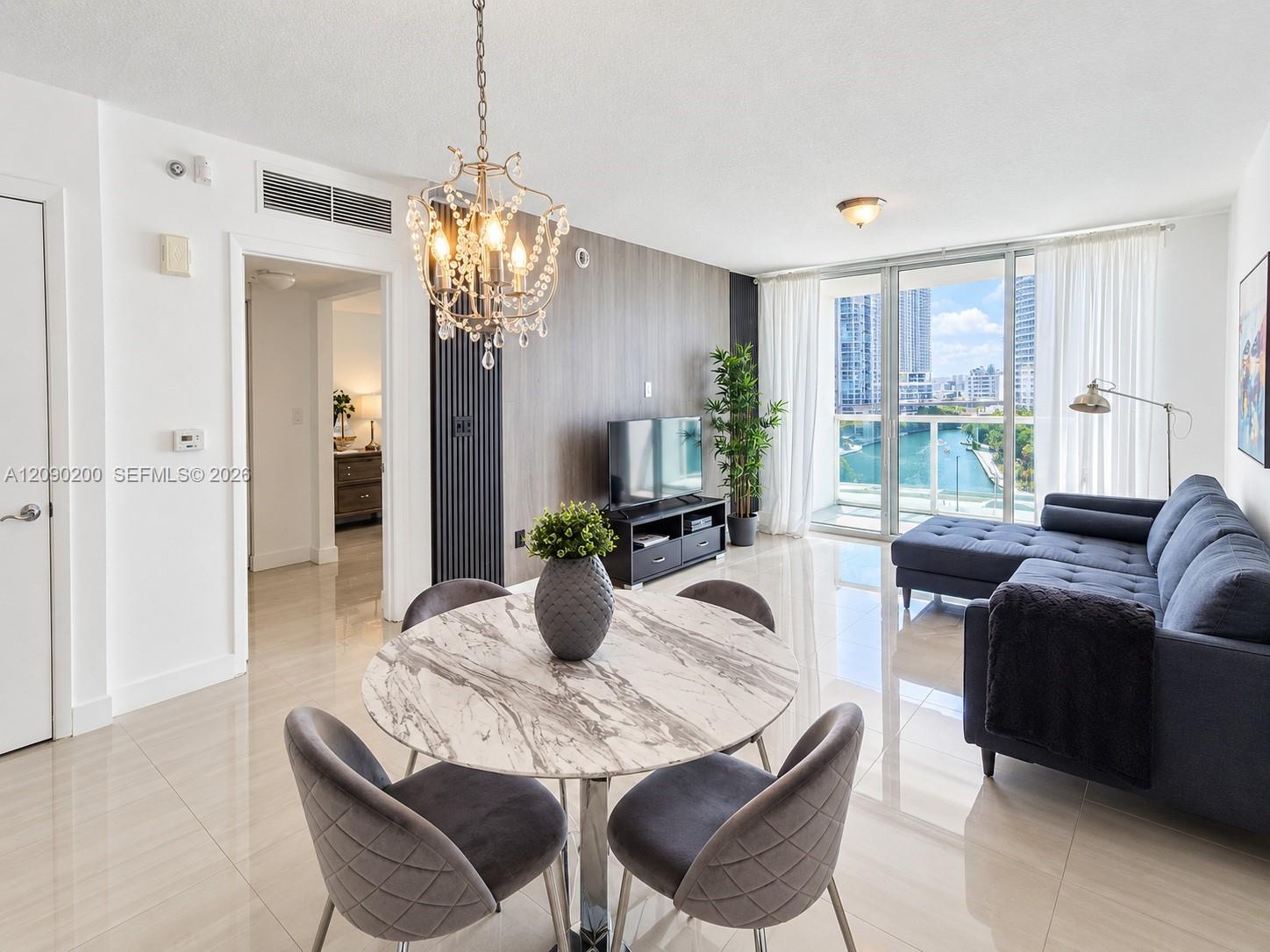 31 SE 5 ST # 1203