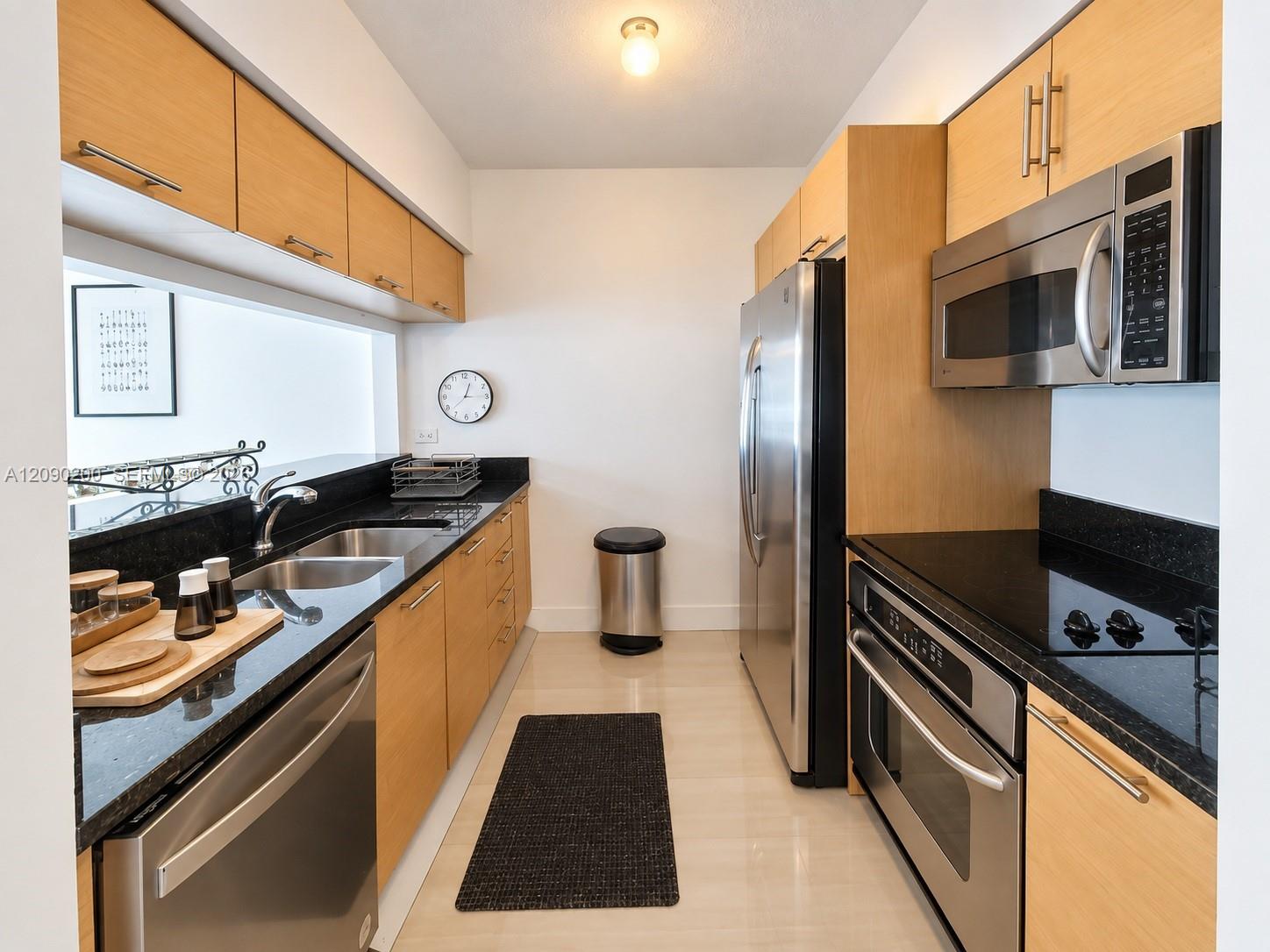 31 SE 5 ST # 1203