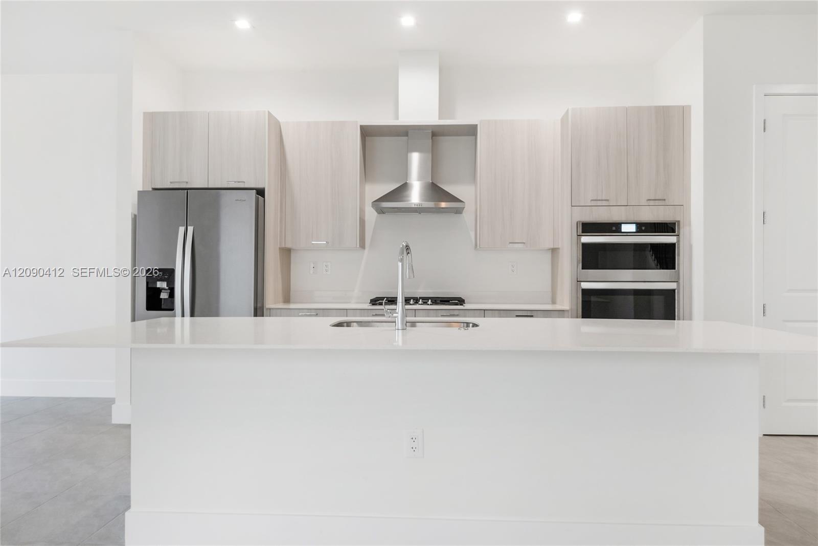 4408 NW 80th Ave