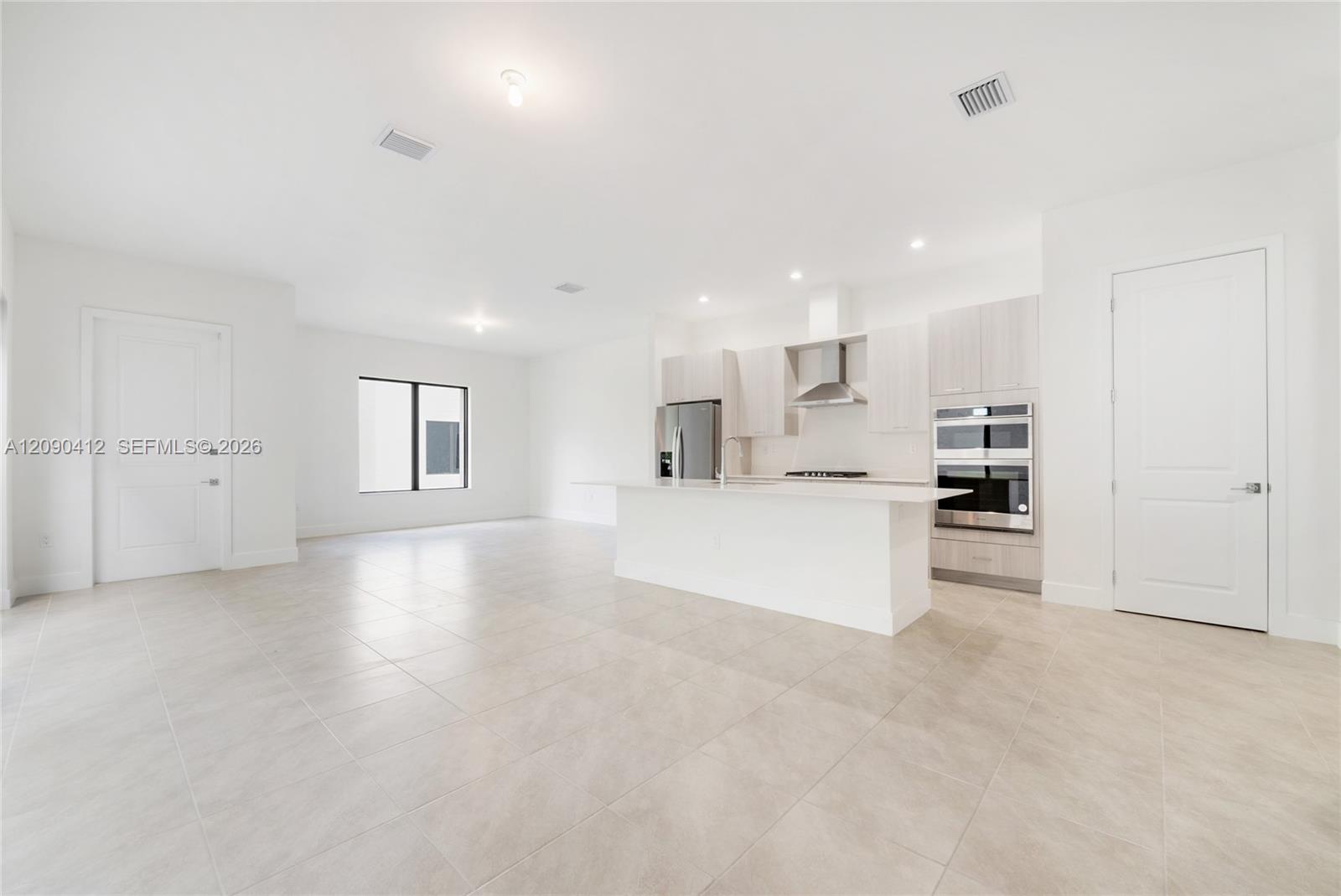 4408 NW 80th Ave