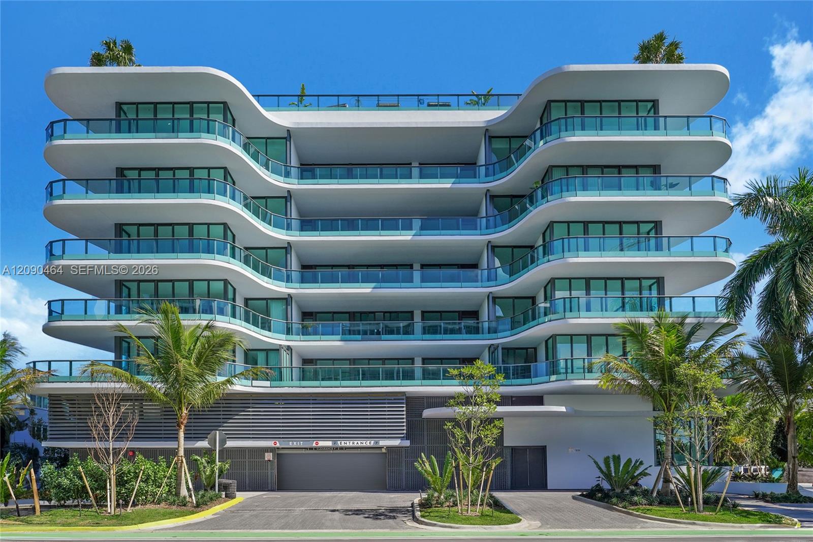 9901 W Bay Harbor Dr # 303