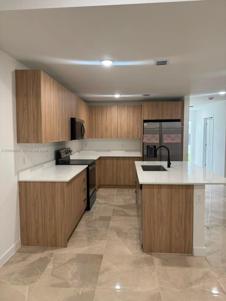 1305 NW 4th Ter