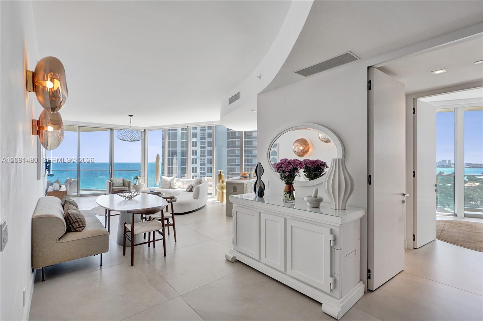 18975 Collins Ave # 704