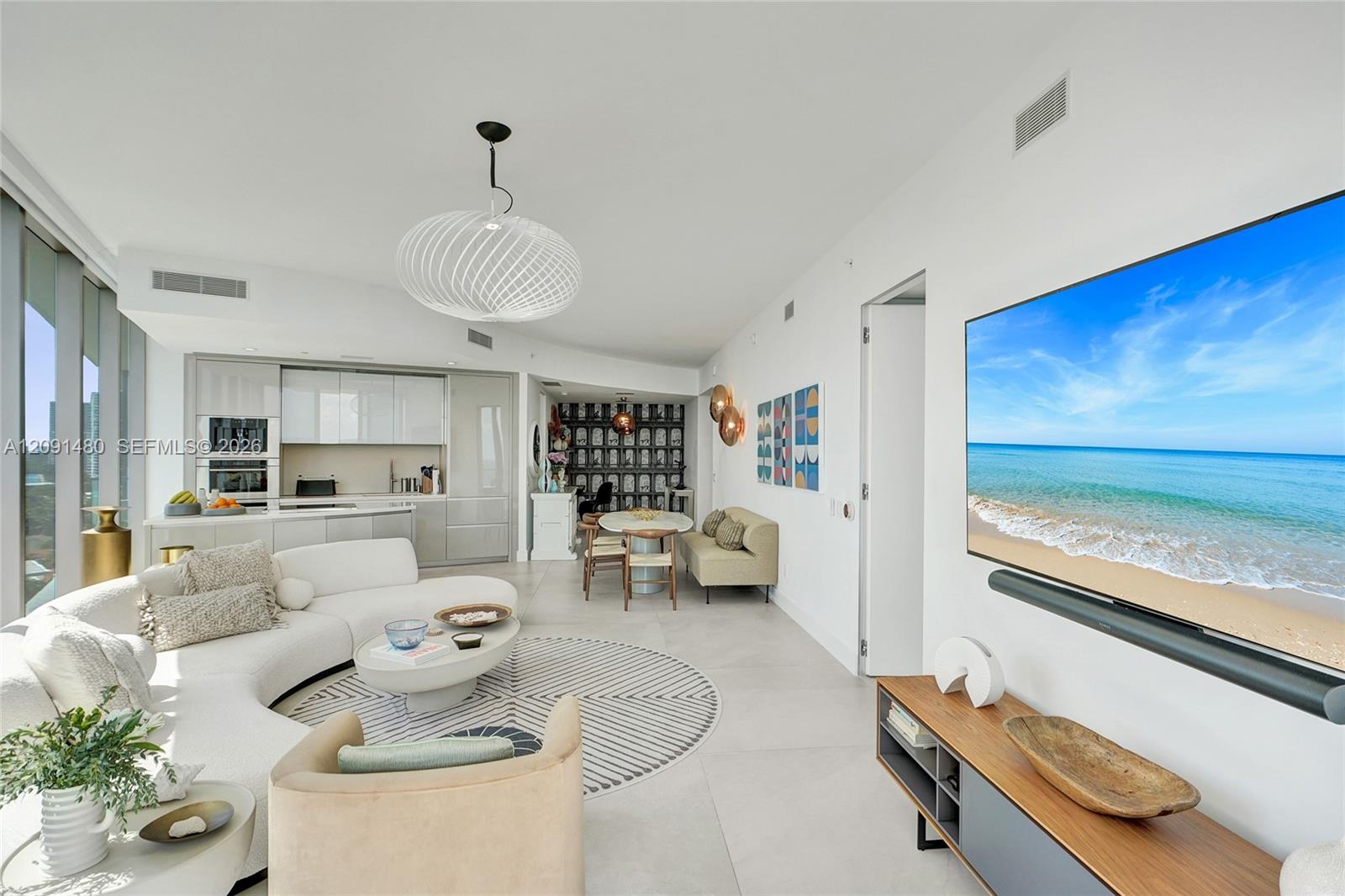 18975 Collins Ave # 704