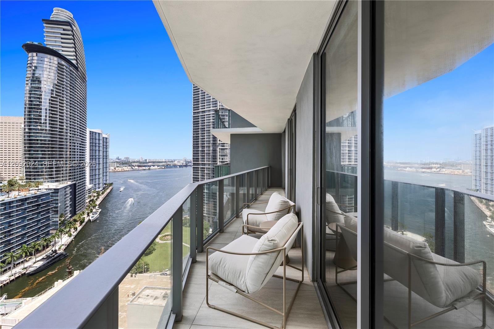77 SE 5th St # 2502
