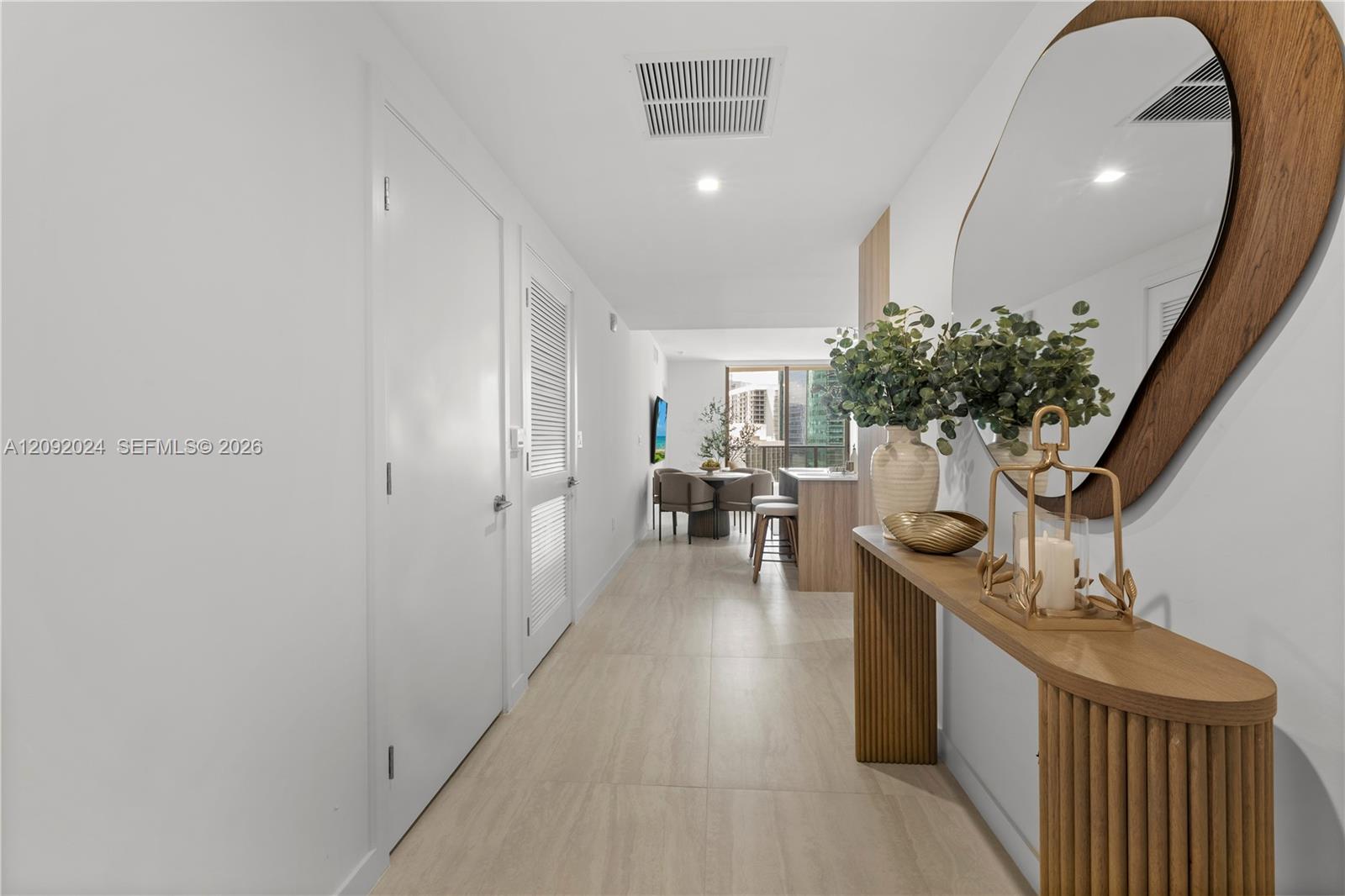 77 SE 5th St # 2502