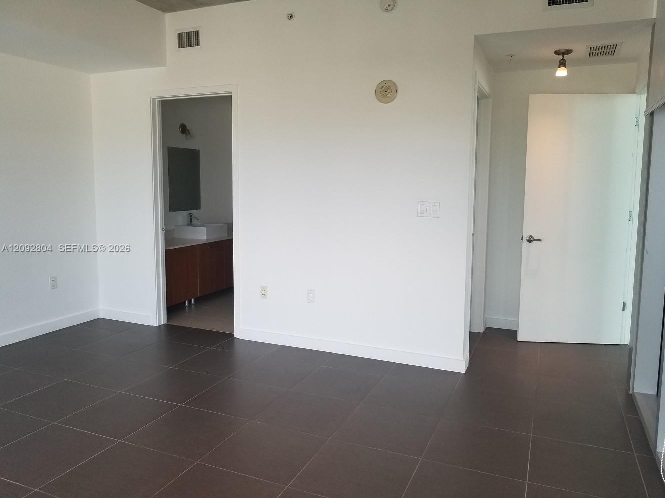 3301 NE 1st Ave # H1515