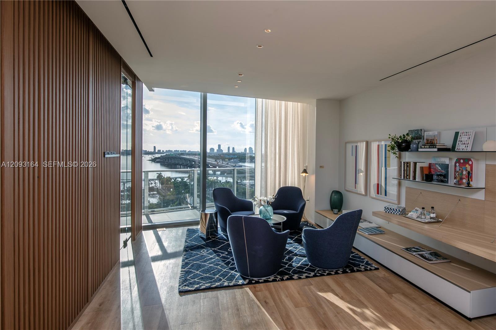 1400 Biscayne Boulevard # 5302 Unit: PH-5302