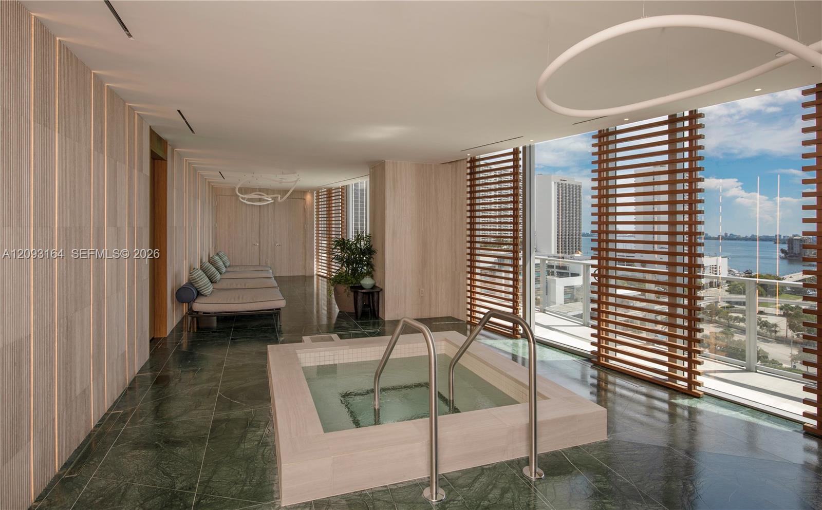 1400 Biscayne Boulevard # 5302 Unit: PH-5302