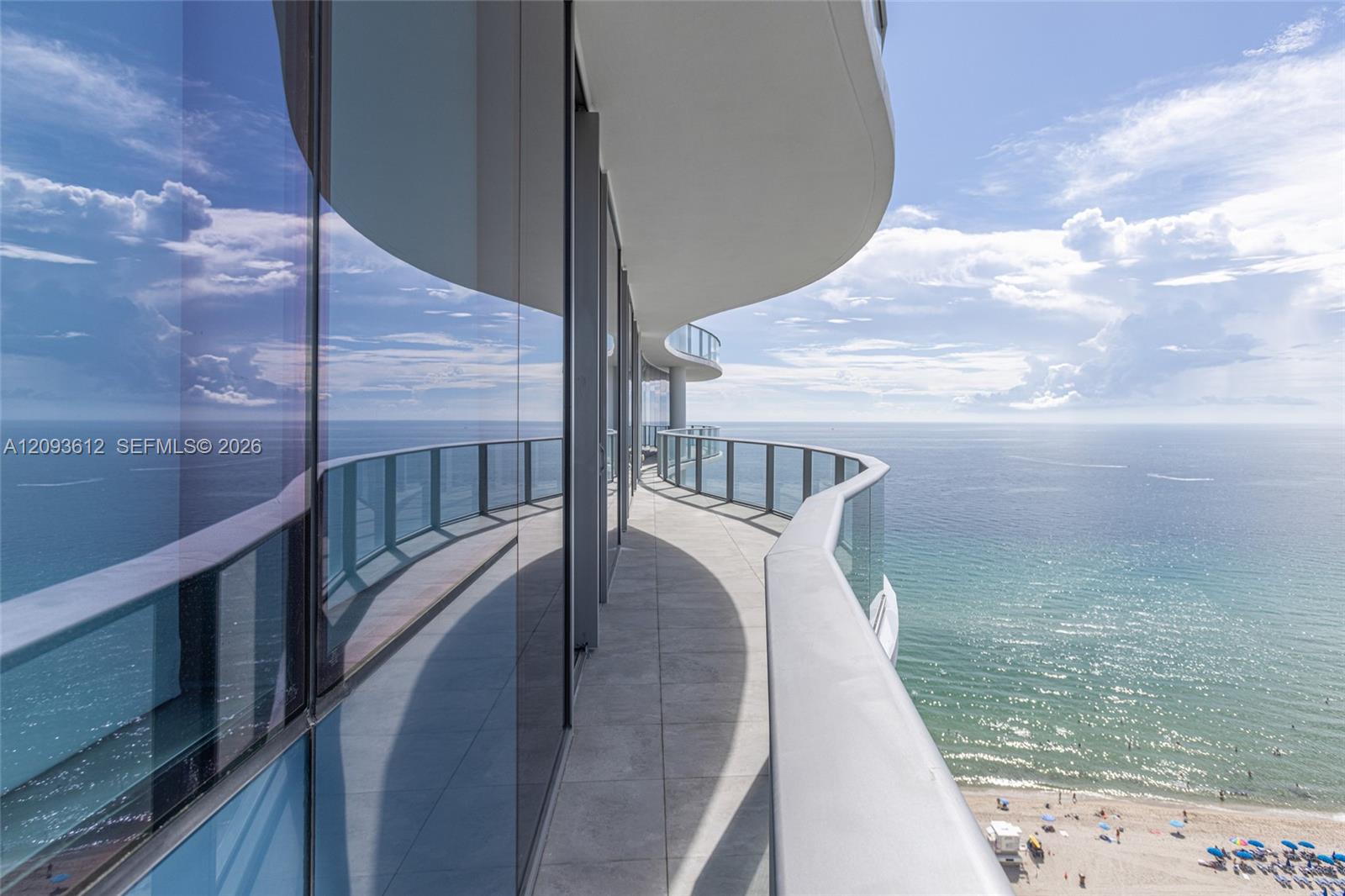 17475 Collins Ave # 1802