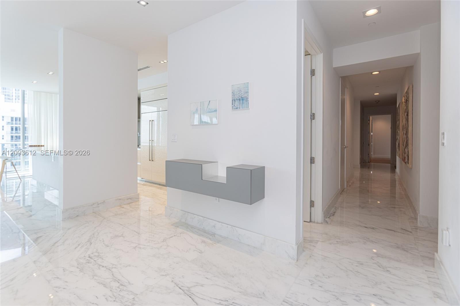 17475 Collins Ave # 1802