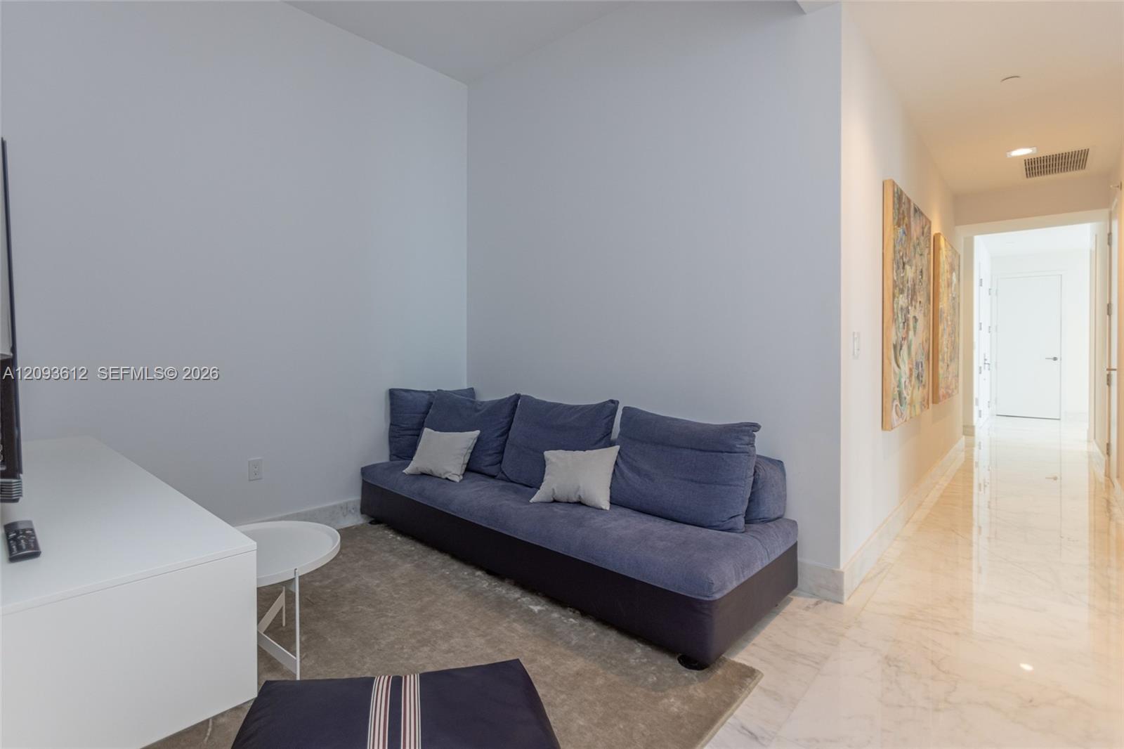17475 Collins Ave # 1802