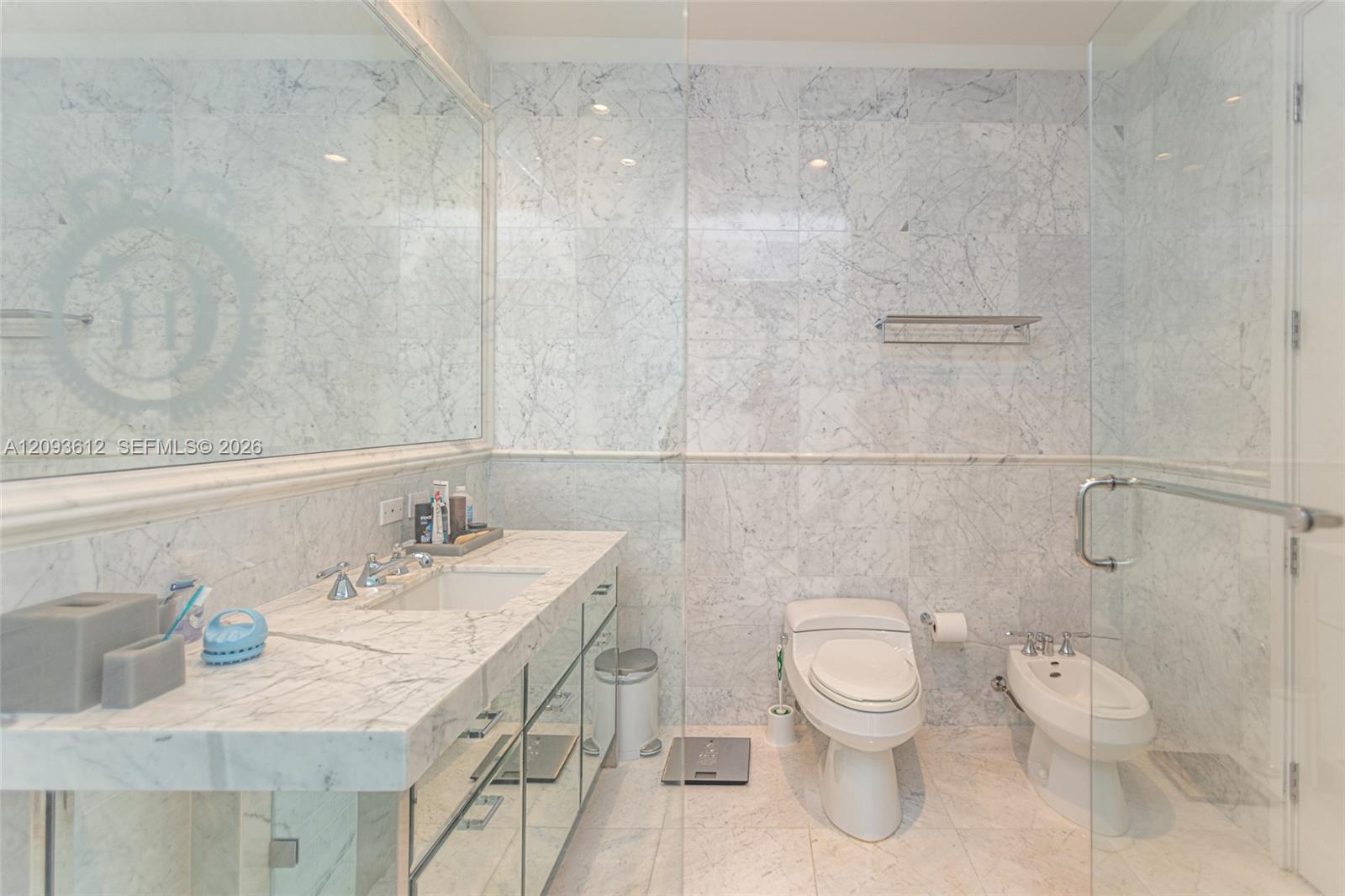17475 Collins Ave # 1802