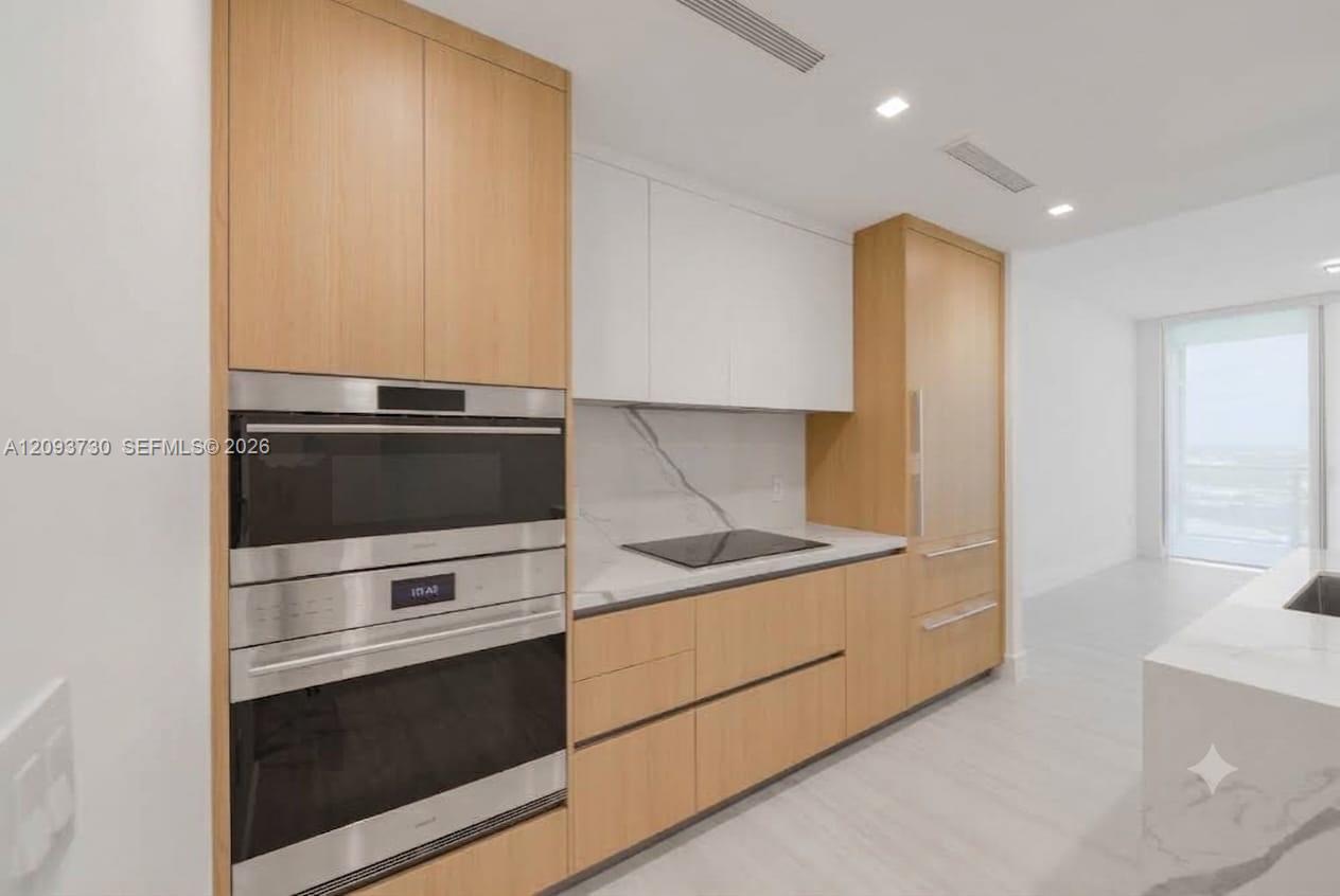 2411 Laguna Circle # 2707