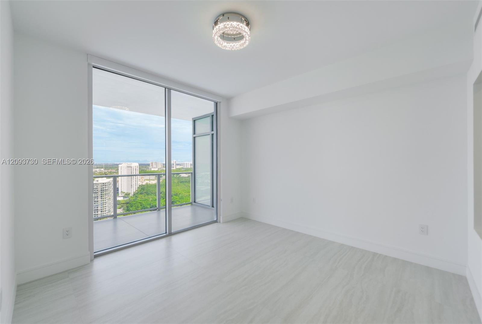2411 Laguna Circle # 2707