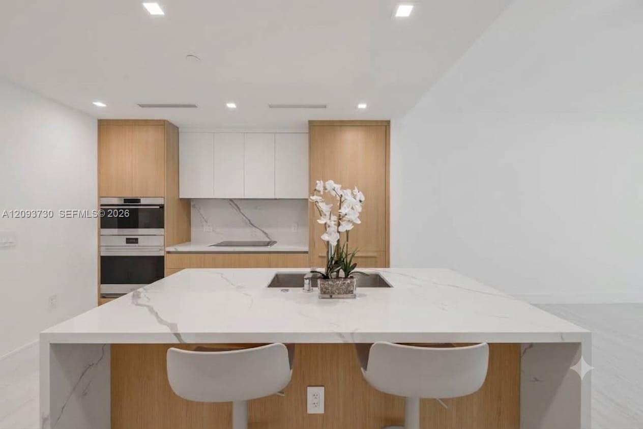 2411 Laguna Circle # 2707