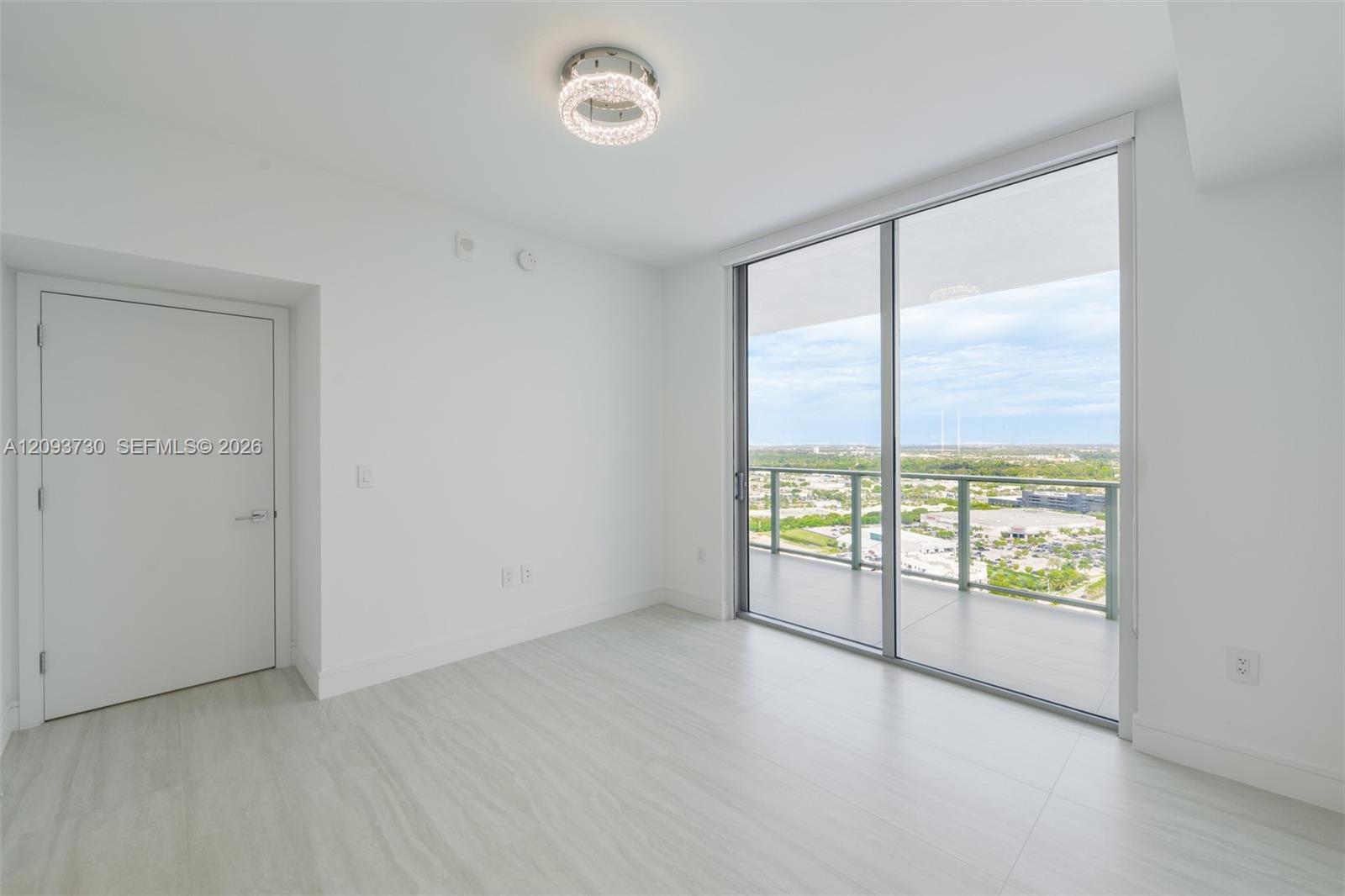 2411 Laguna Circle # 2707