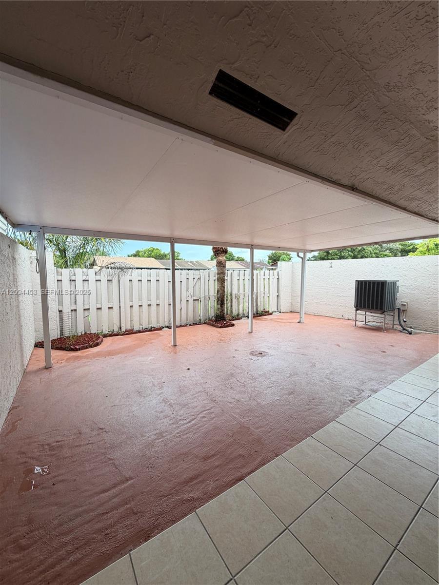 14712 SW 63rd Ln Unit: .
