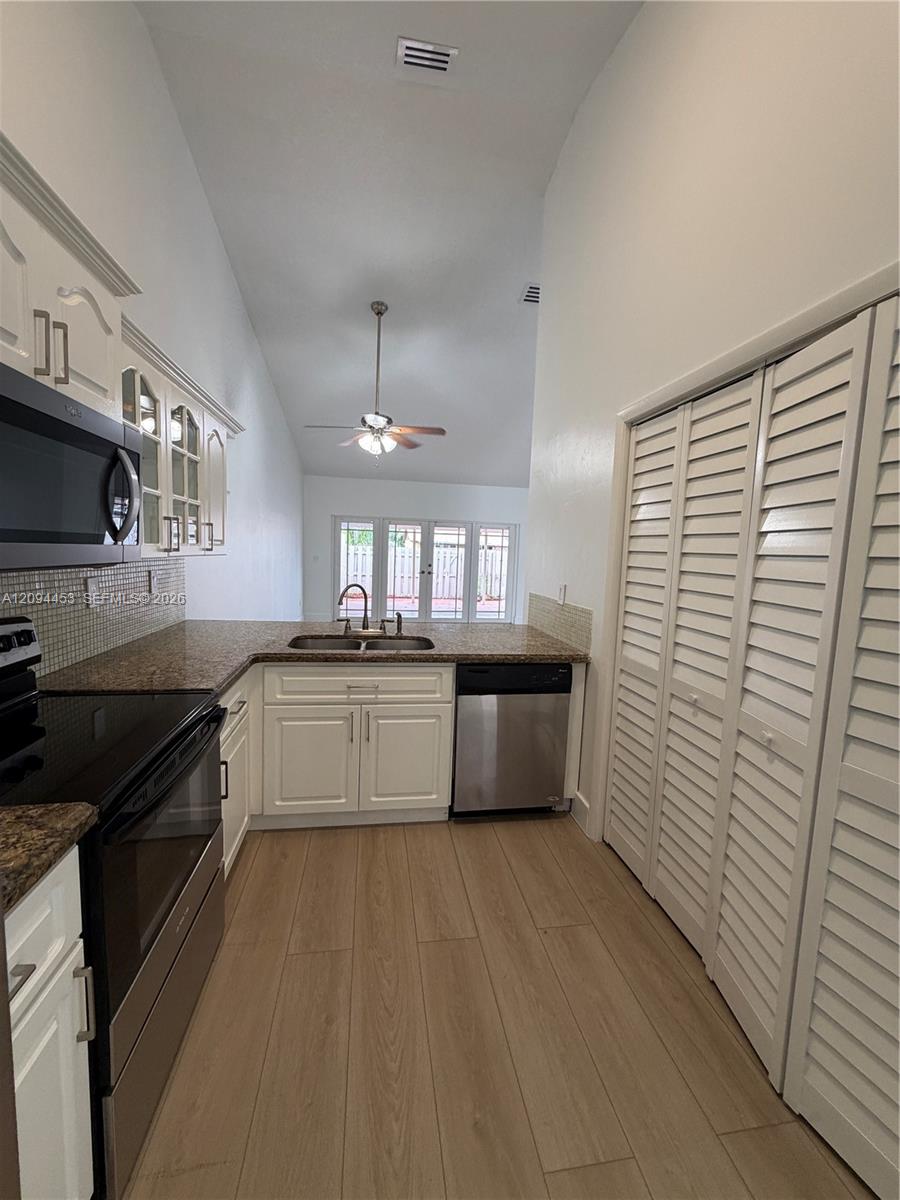 14712 SW 63rd Ln Unit: .