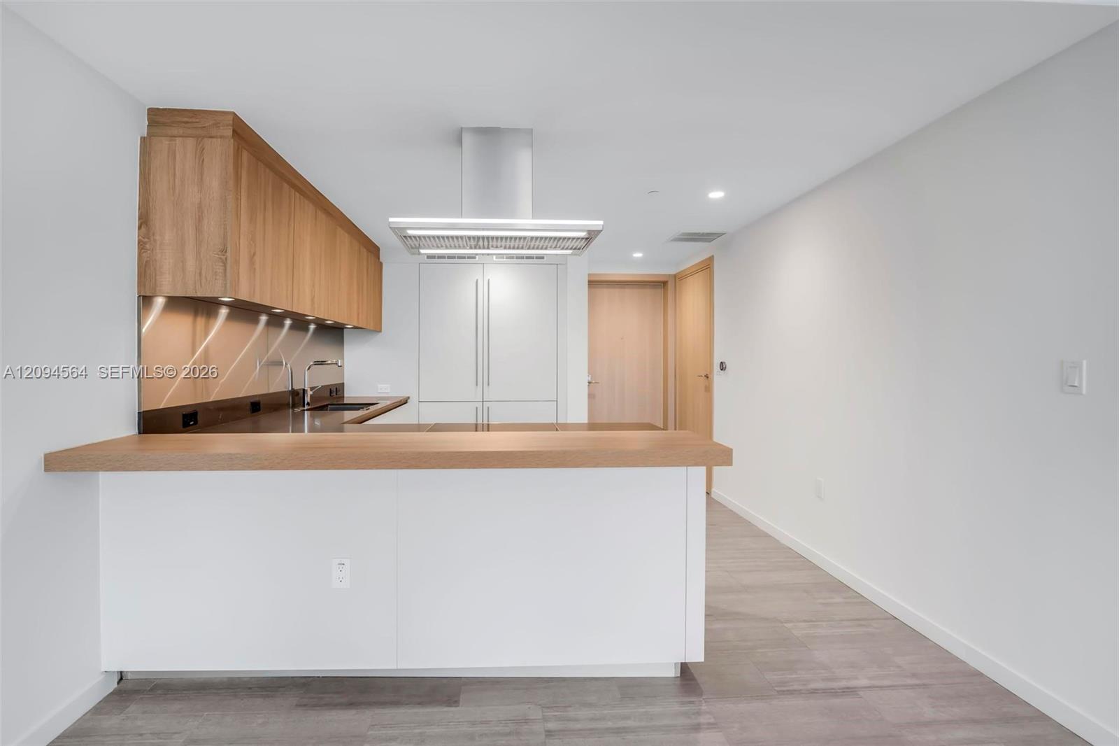 1000 Brickell Plaza # 2304