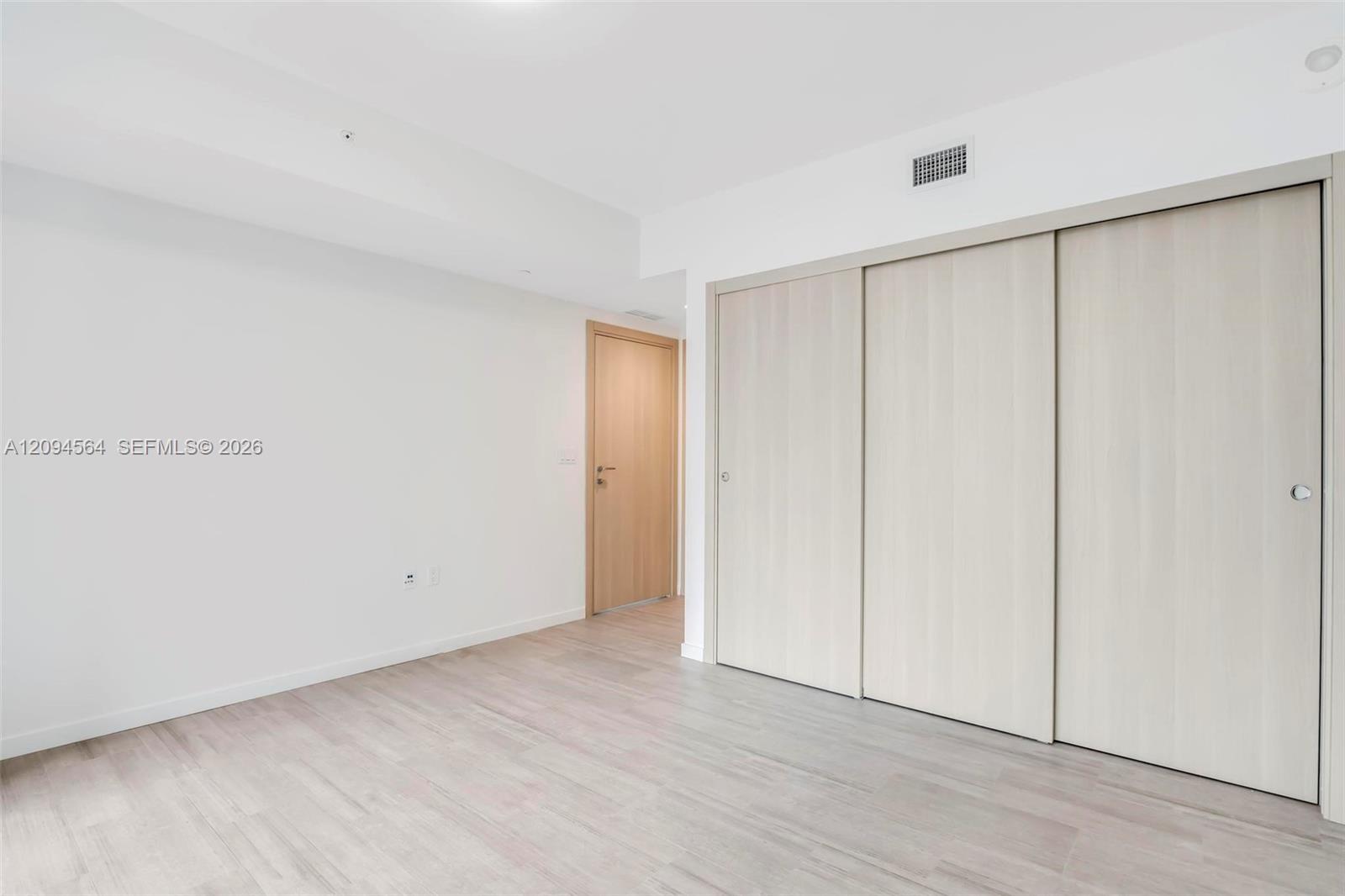 1000 Brickell Plaza # 2304
