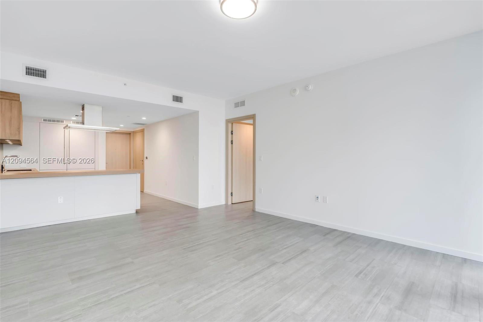 1000 Brickell Plaza # 2304
