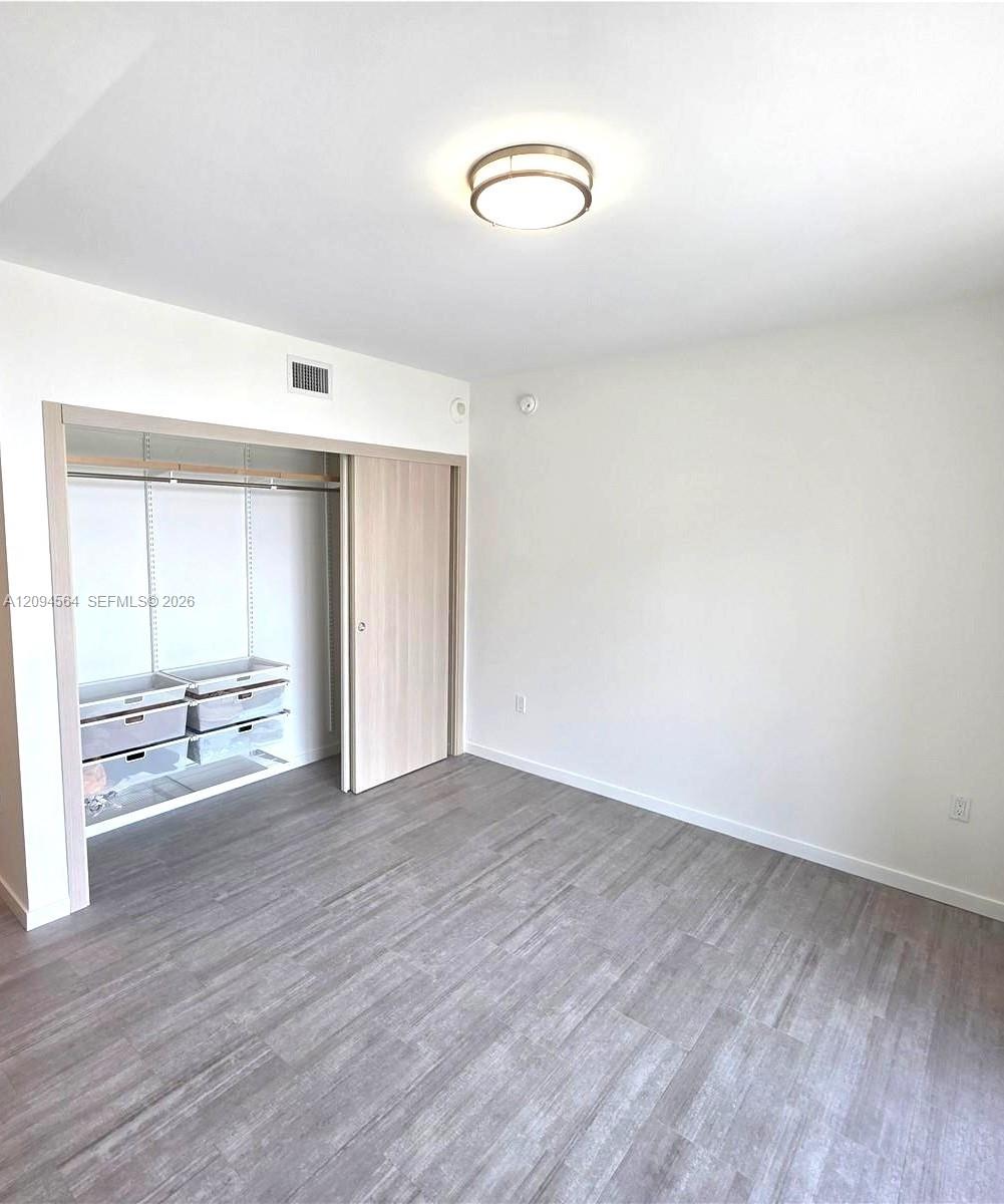 1000 Brickell Plaza # 2304