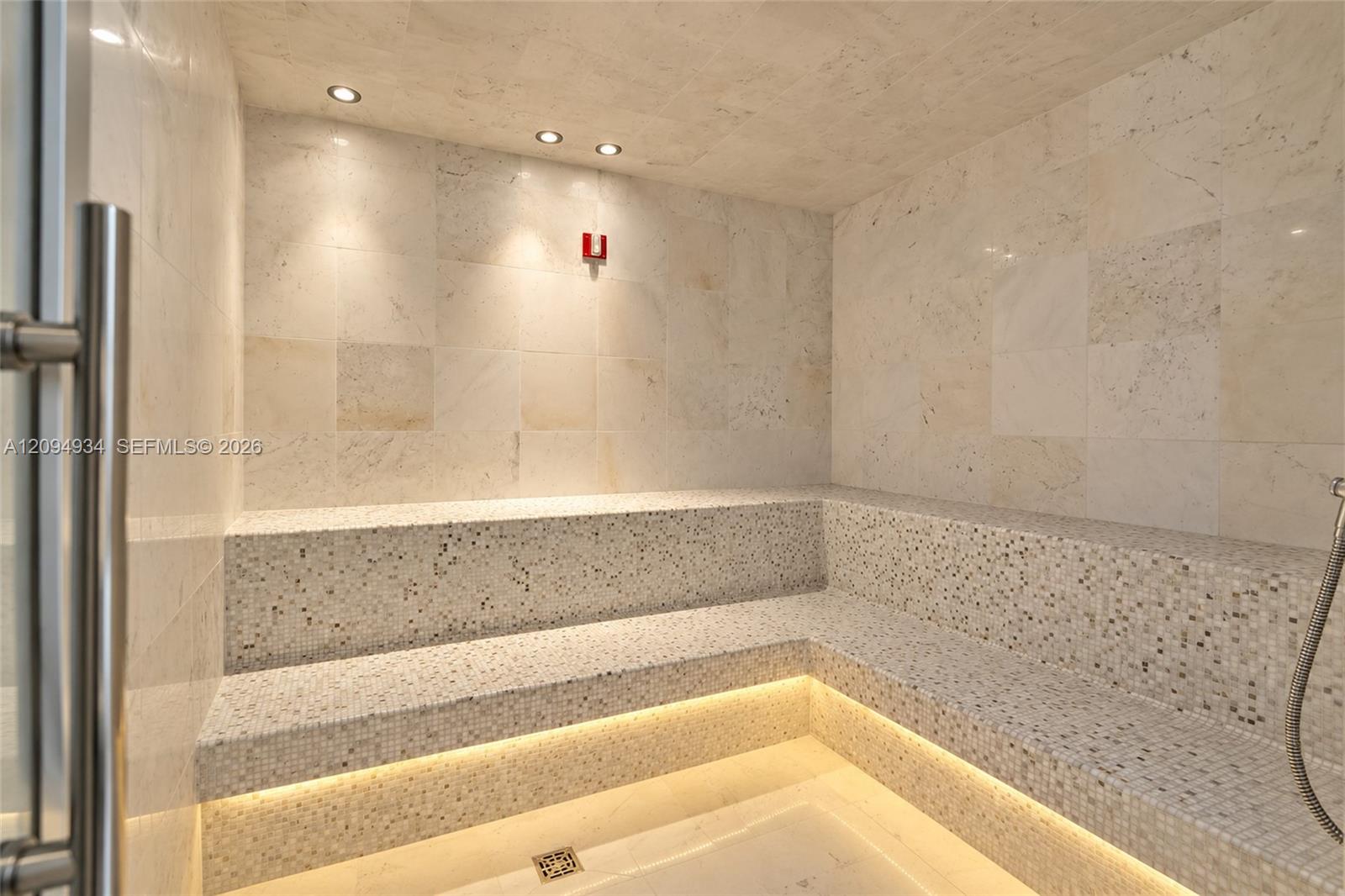 2411 Laguna Cir # 2408