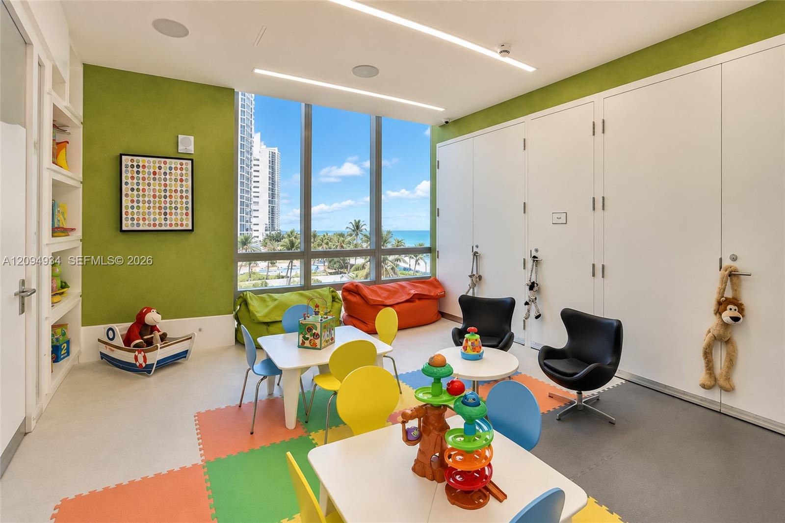 2411 Laguna Cir # 2408