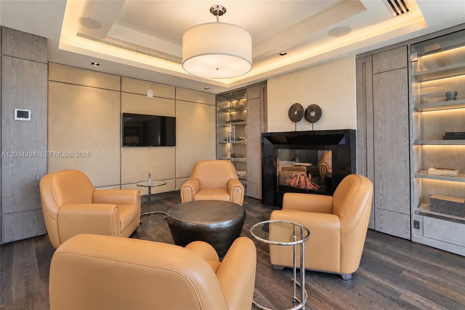 2411 Laguna Cir # 2408